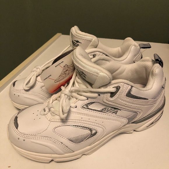 NWT Women’s AVIA 330 White Archrocker Shoes Size 7 - Picture 8 of 8